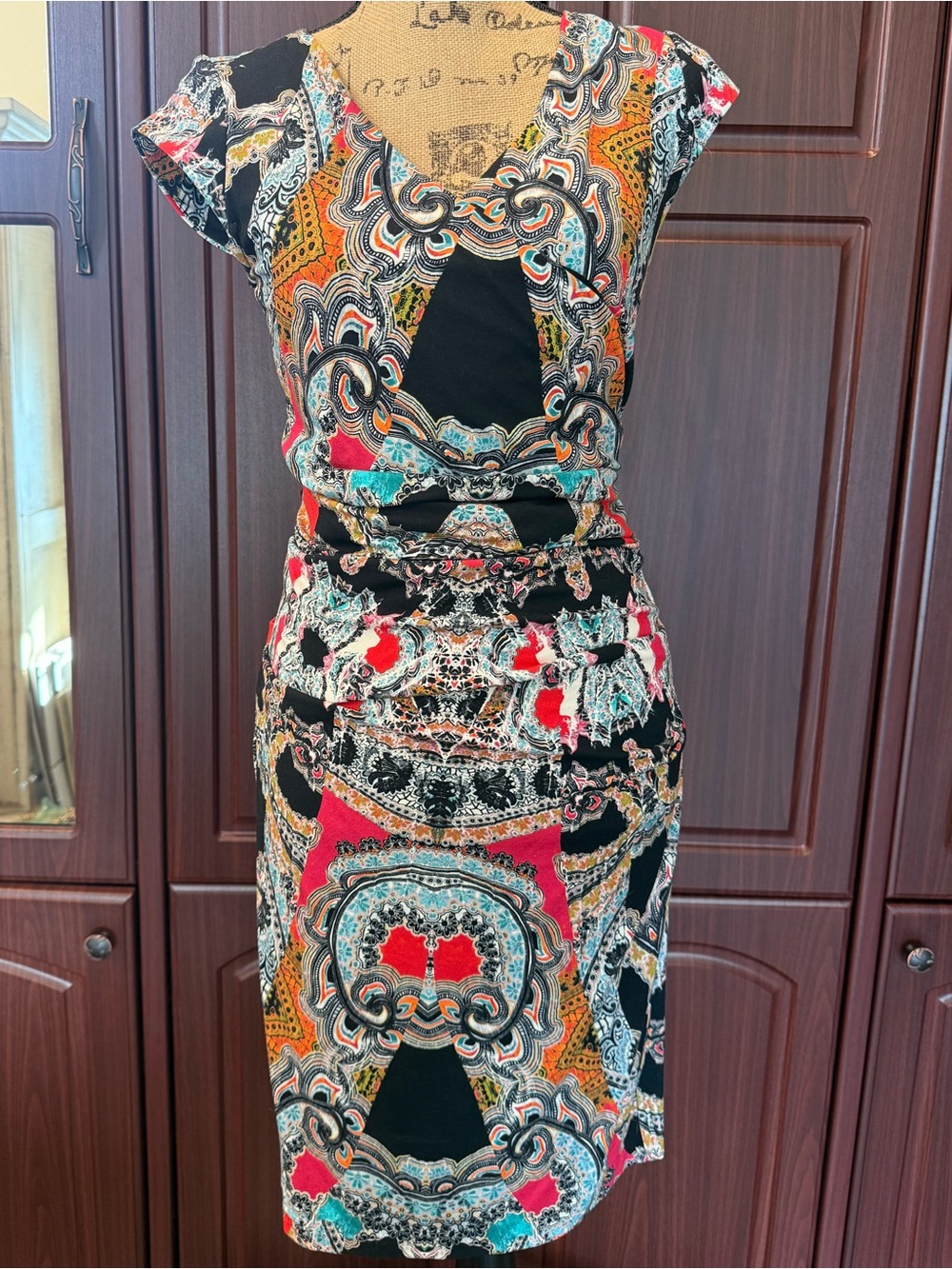 Nicole Miller Multicolor Printed Cap-Sleeve Midi Dress - Picture 1 of 8
